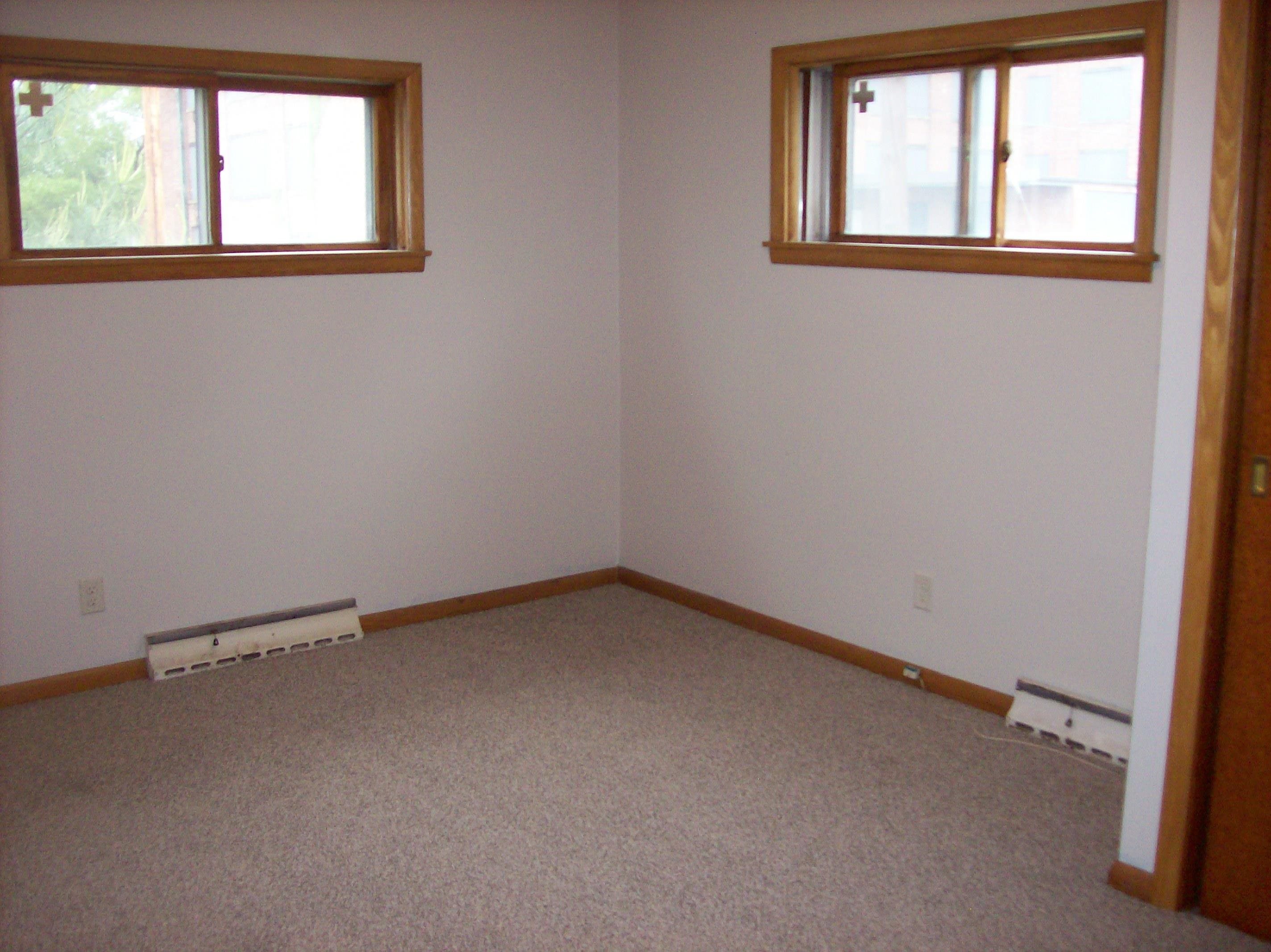 1002 Adams Street Portage, WI 53901 - Photo 15 of 32