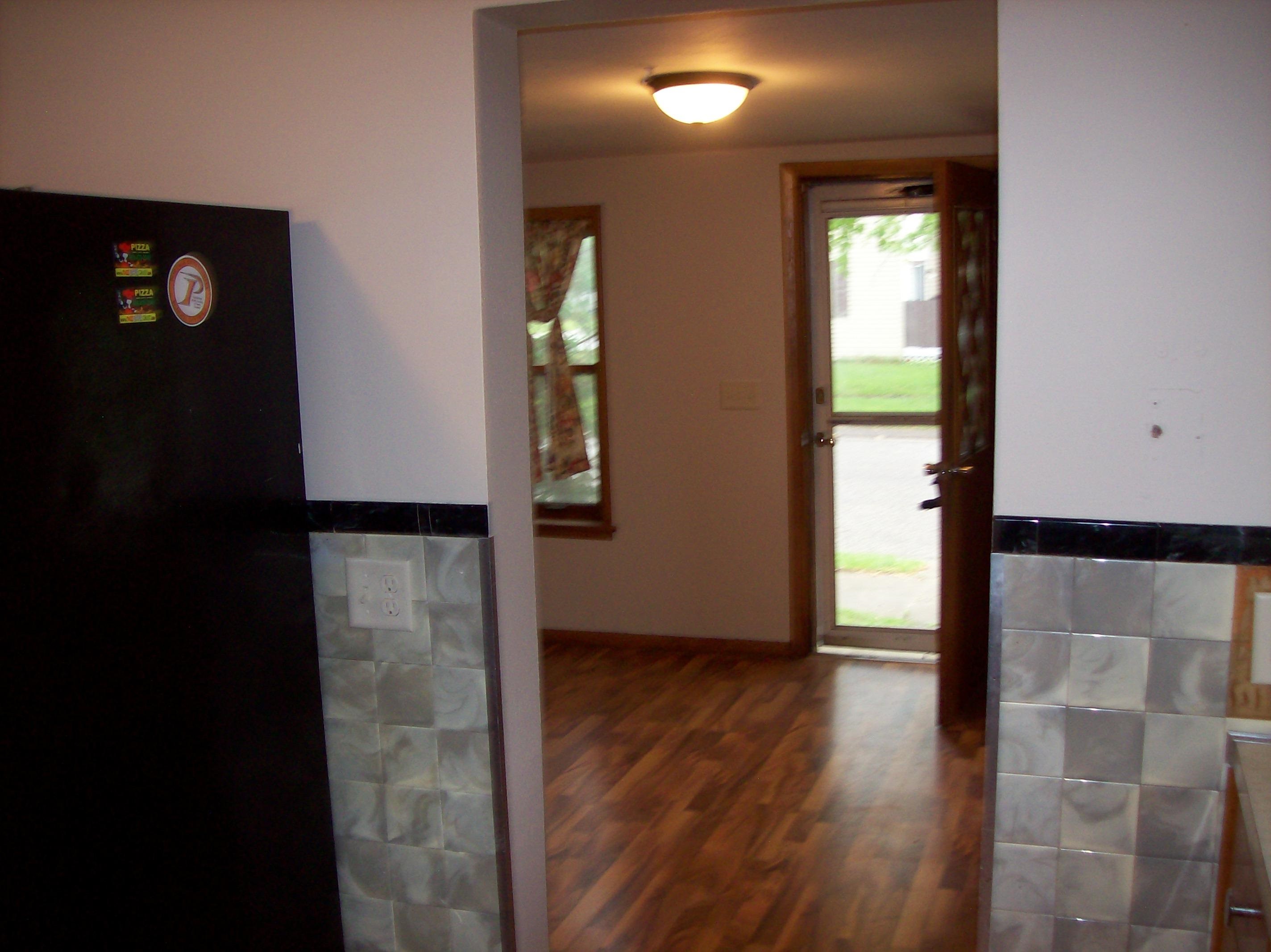 1002 Adams Street Portage, WI 53901 - Photo 8 of 32