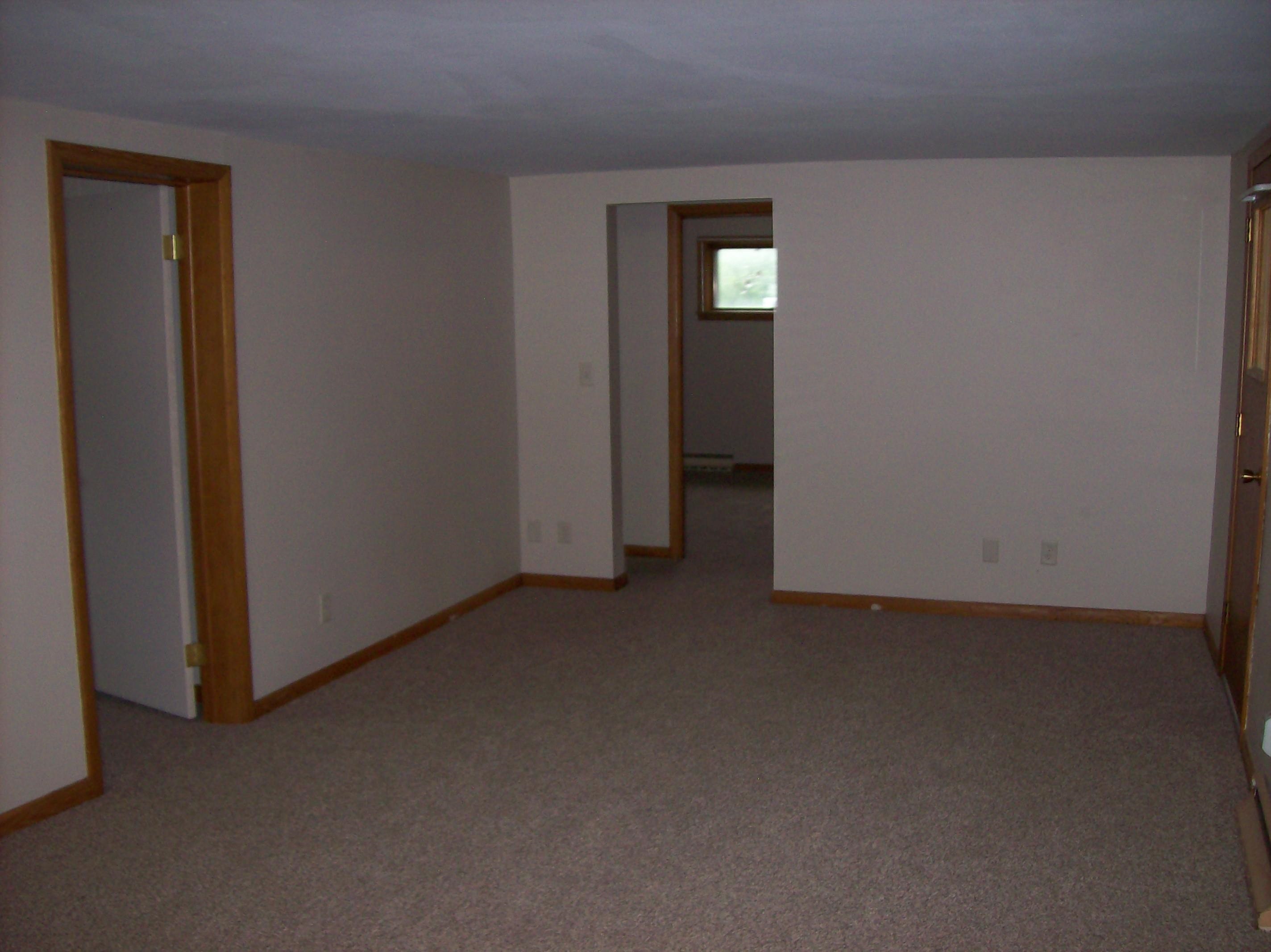 1002 Adams Street Portage, WI 53901 - Photo 10 of 32