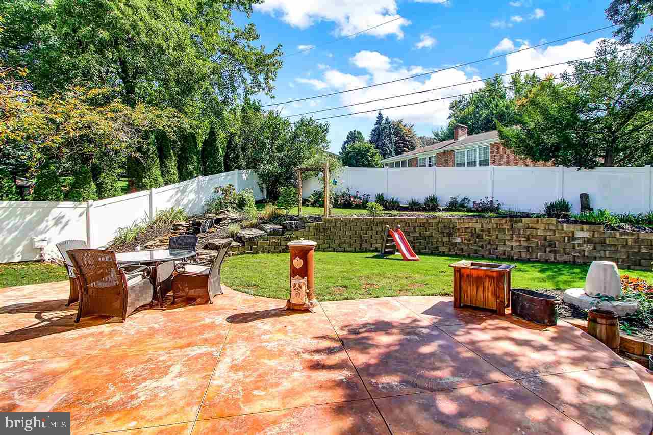 2426 Wharton Road York, PA 17402 - Photo 25 of 33 Gallery Image 25