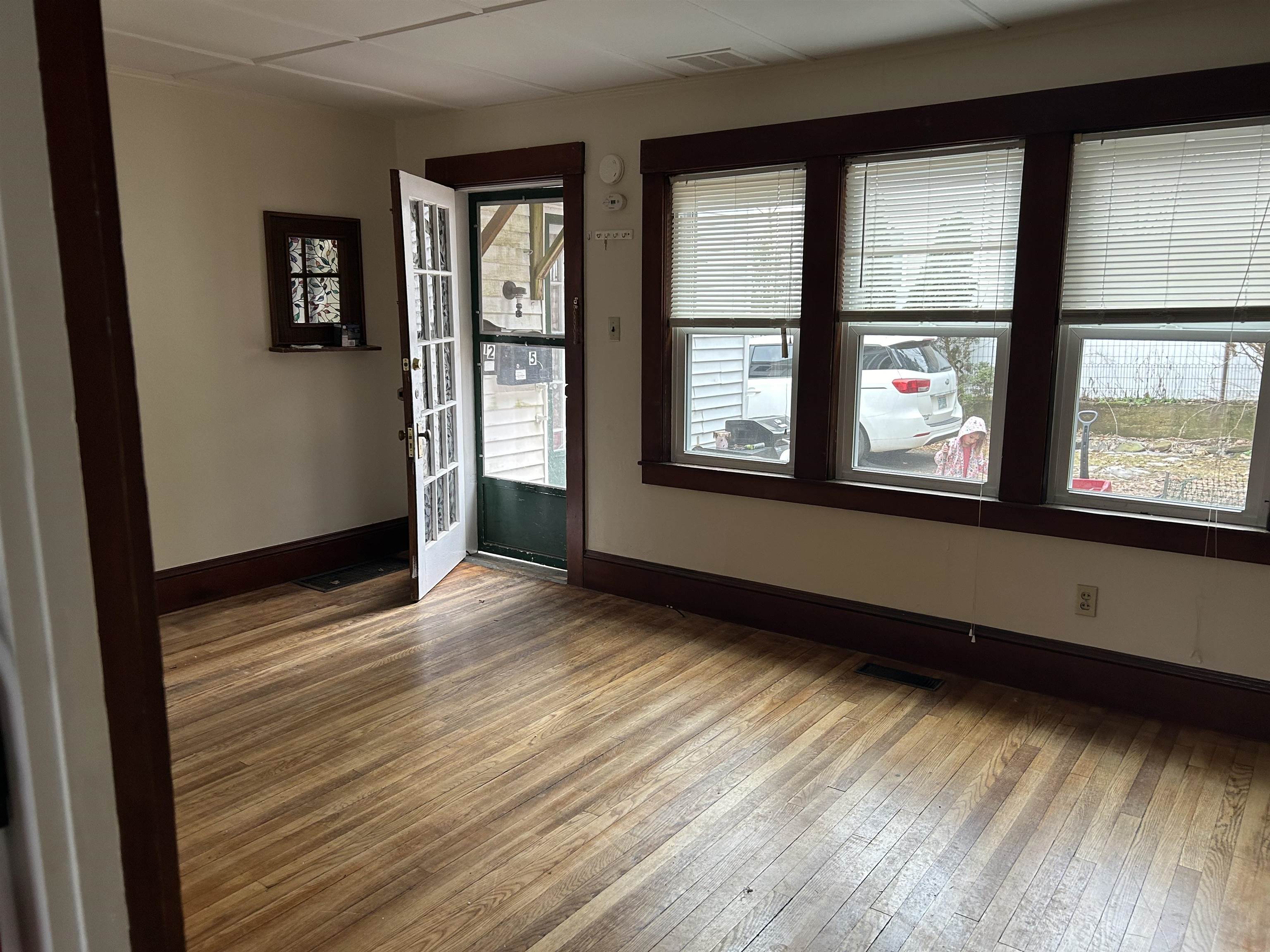 5 Perry Avenue Concord, NH 03301 - Photo 2 of 15