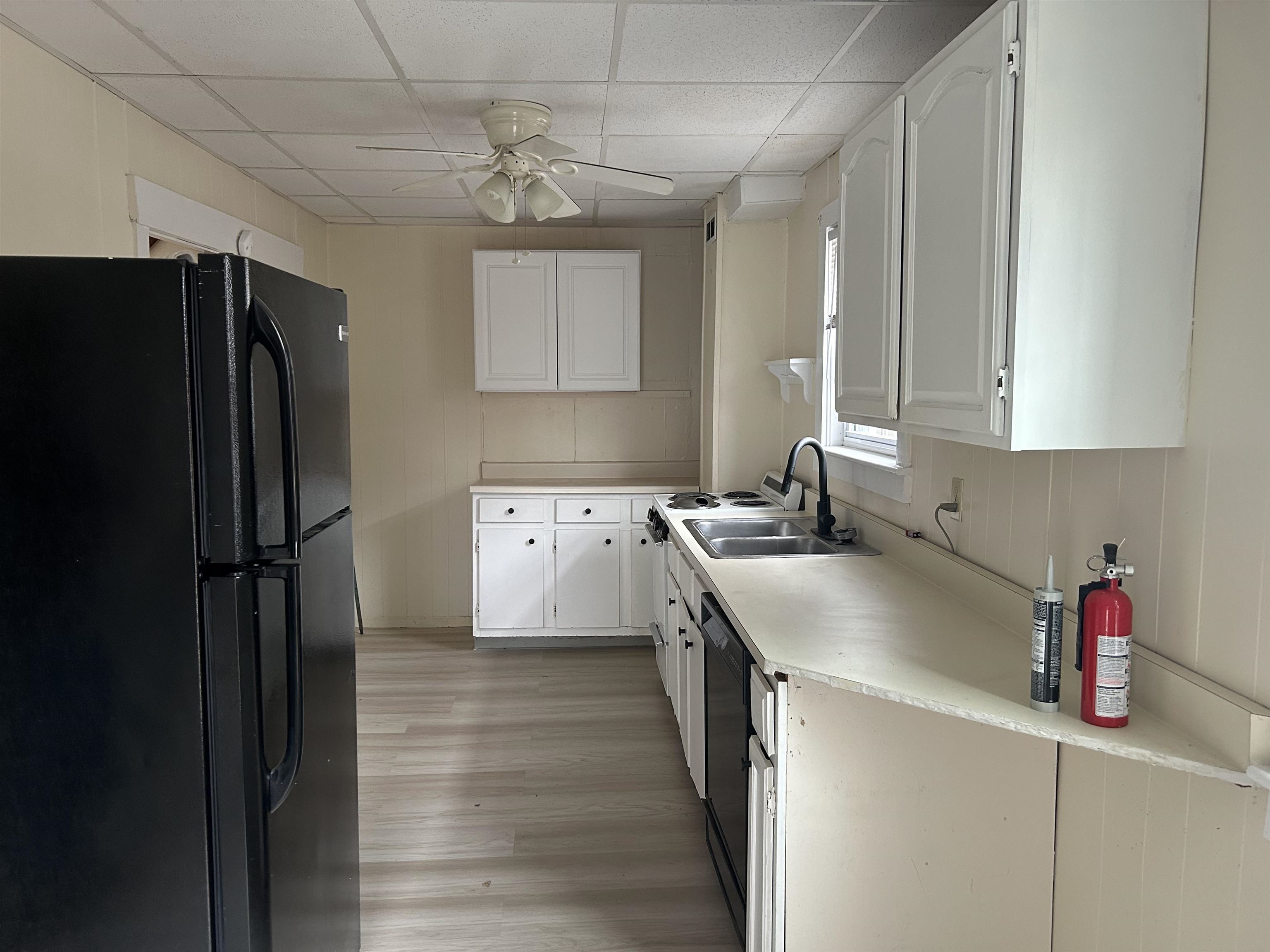 5 Perry Avenue Concord, NH 03301 - Photo 3 of 15