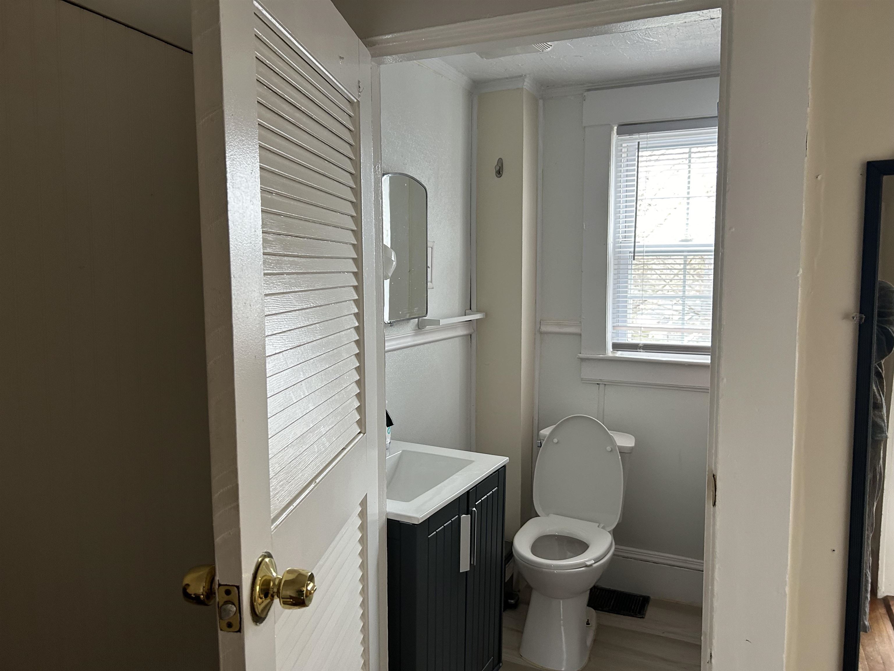 5 Perry Avenue Concord, NH 03301 - Photo 7 of 15