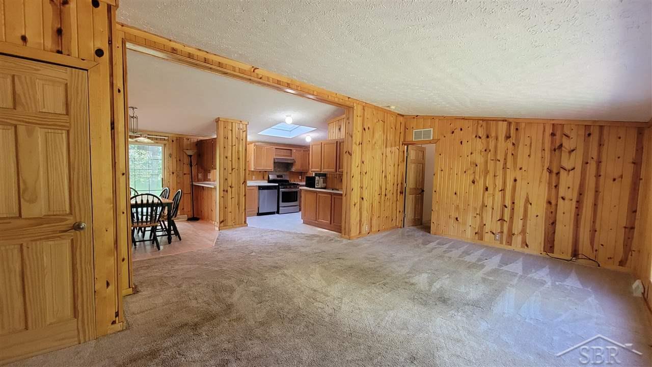 2962 East Bombay Road Midland, MI 48642 - Photo 19 of 29 Gallery Image 19