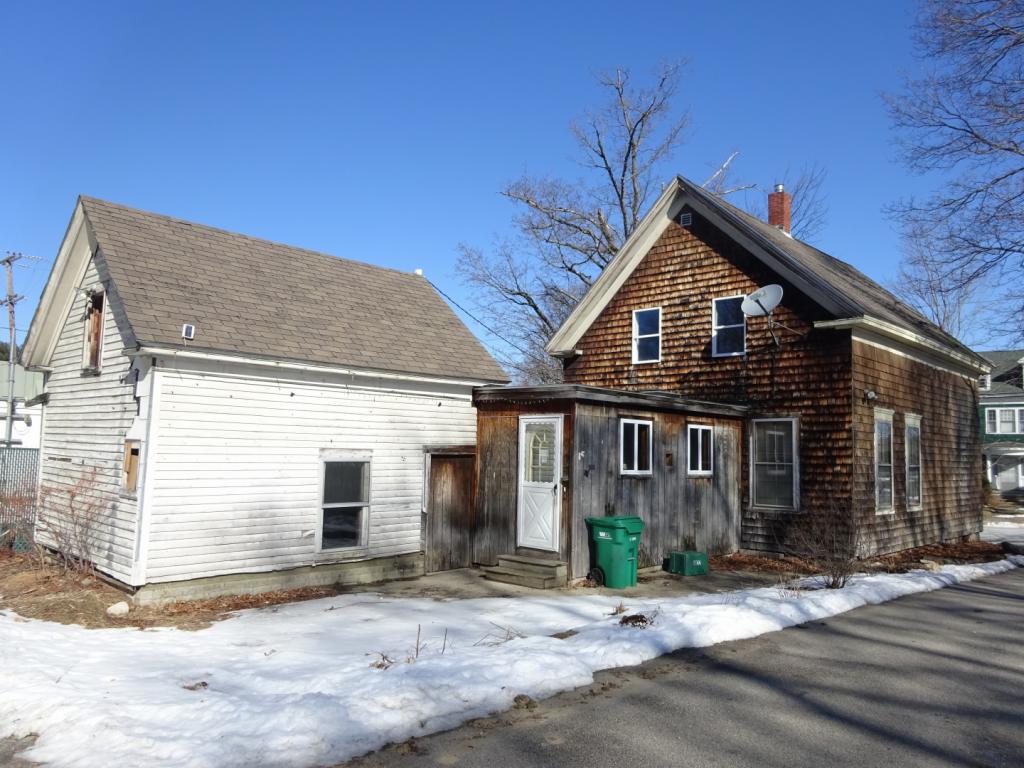 52 Main Street Rochester, NH 03868 - Photo 3 of 10