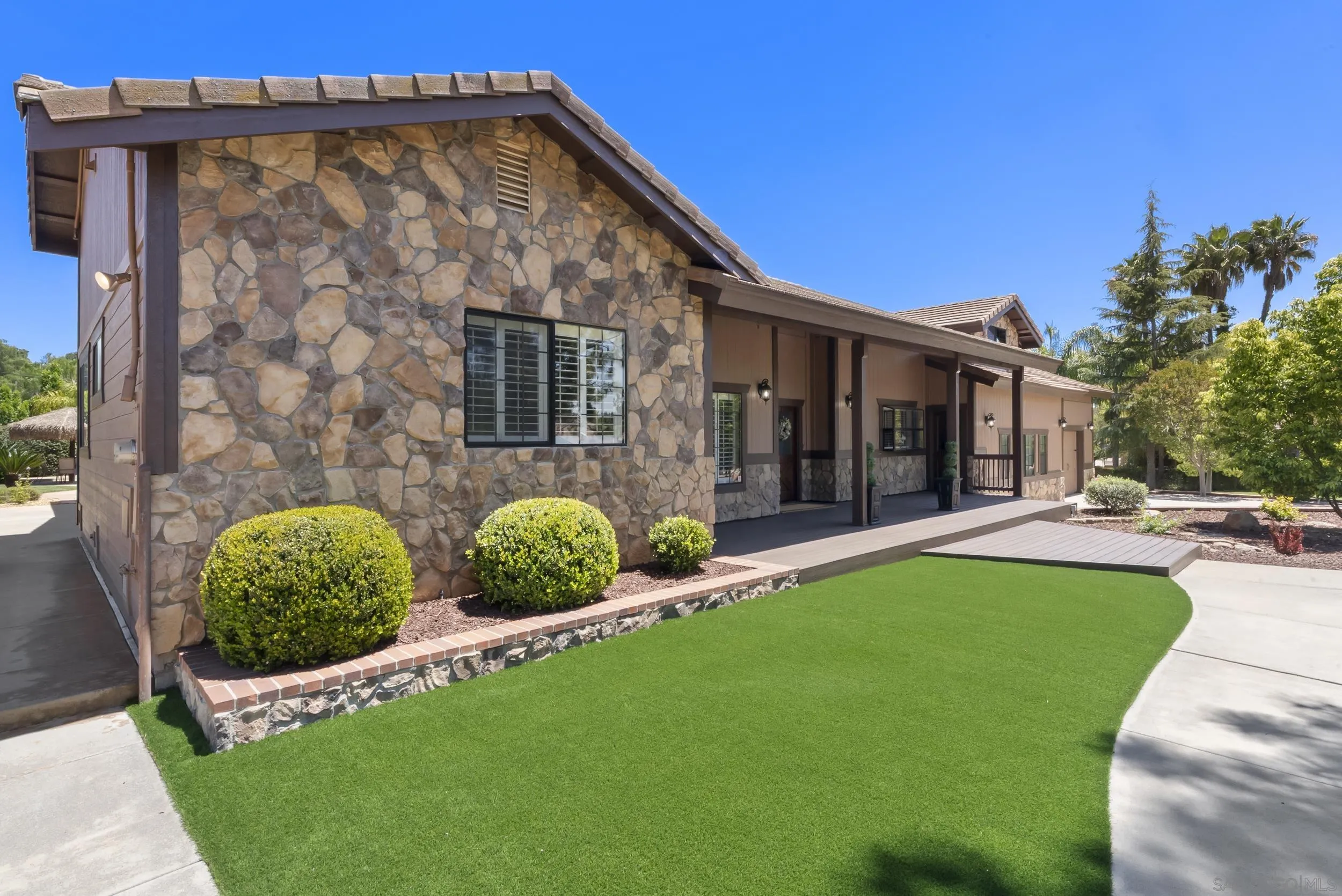 1677 Rancho Judith Alpine, CA 91901 - Photo 62 of 69