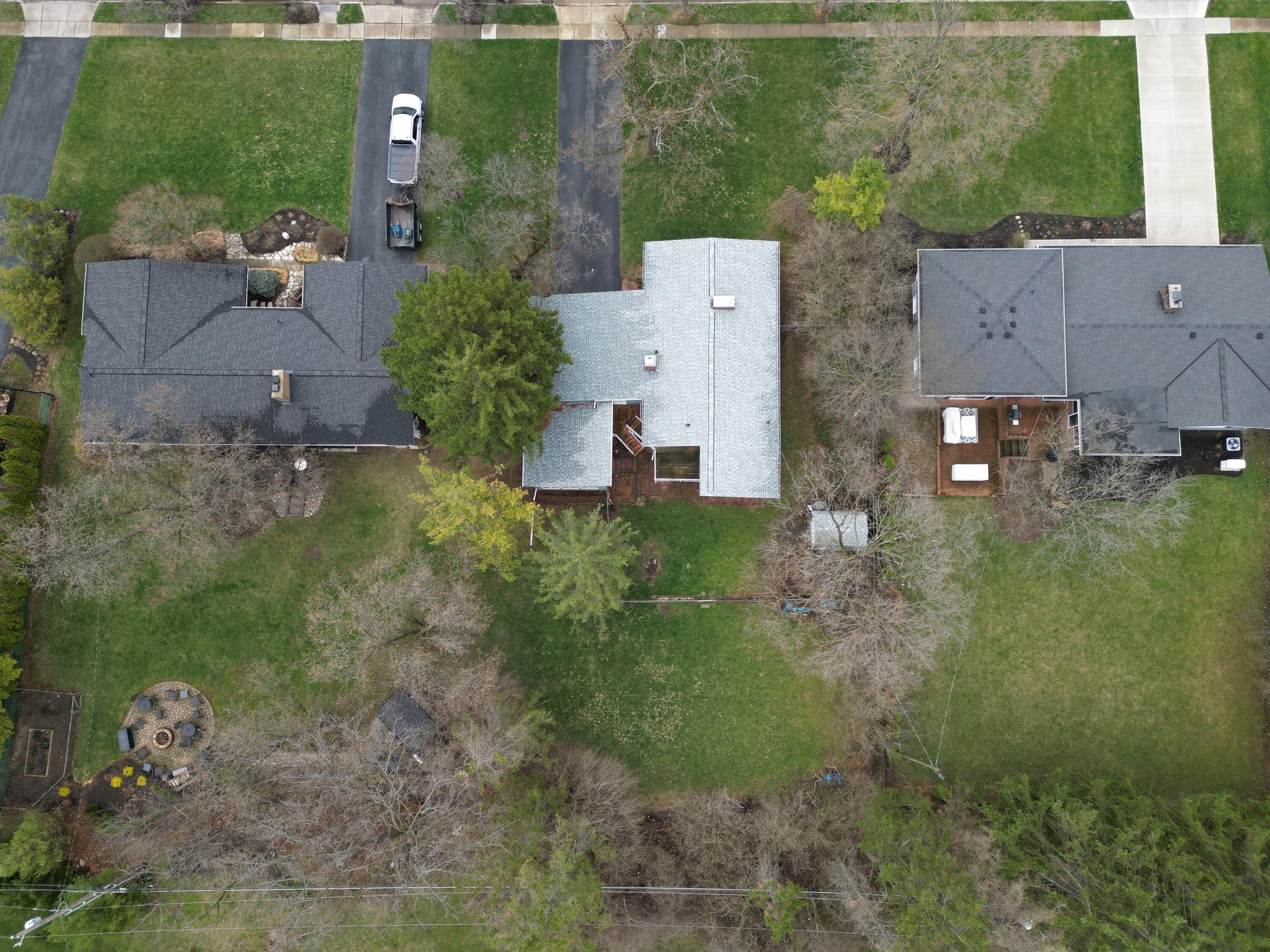 4161 Winfield Road Columbus, OH 43220 - Photo 33 of 39 Aerial of Yard