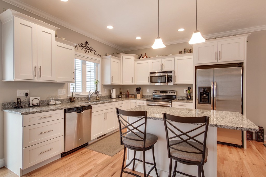 84 Compass Point, Unit 84 North Andover, MA 01845 - Photo 10 of 24 Gallery Image 10