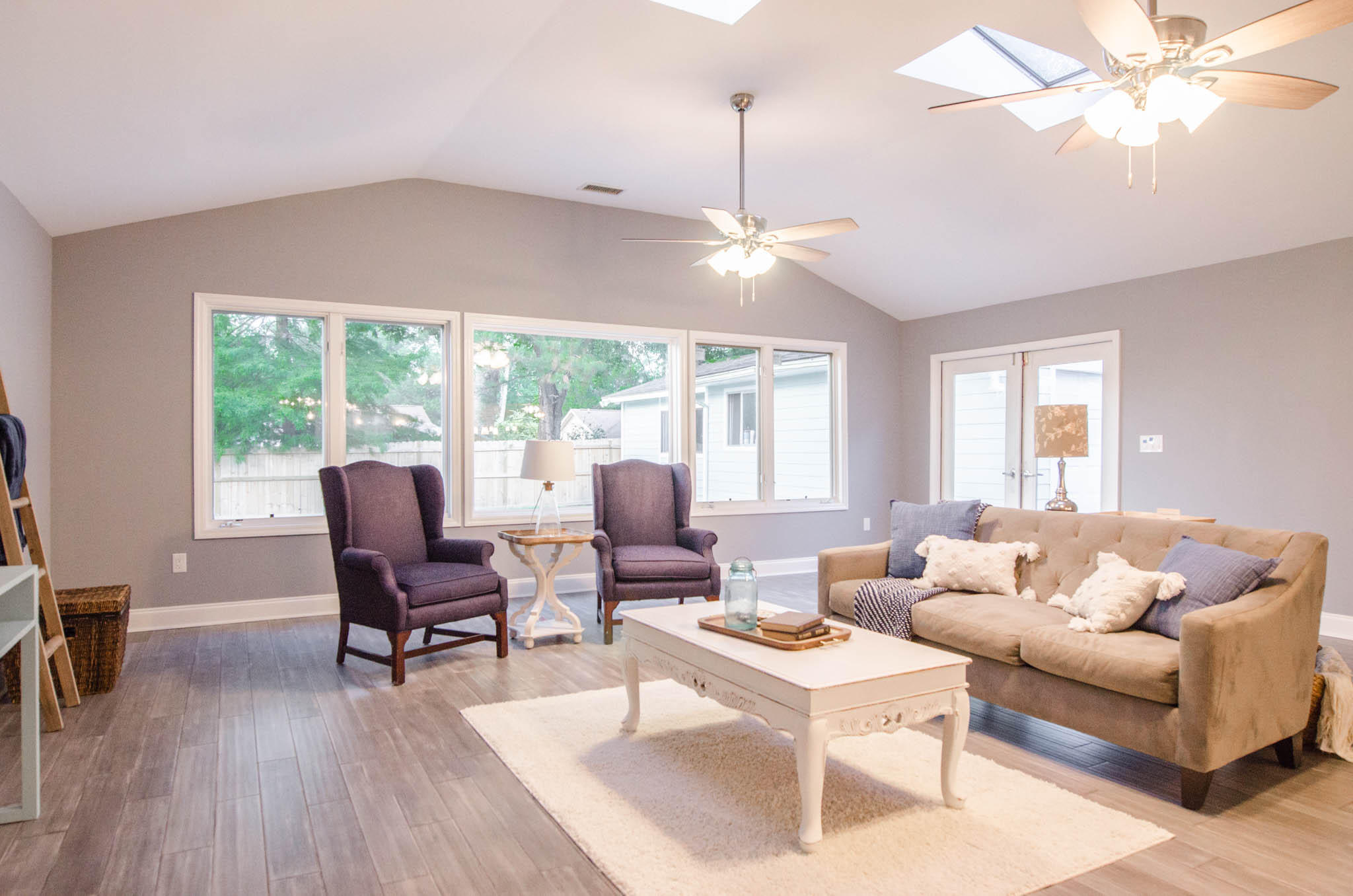 5886 Ryans Bluff Road North Charleston, SC 29418 - Photo 14 of 41 Family Room
