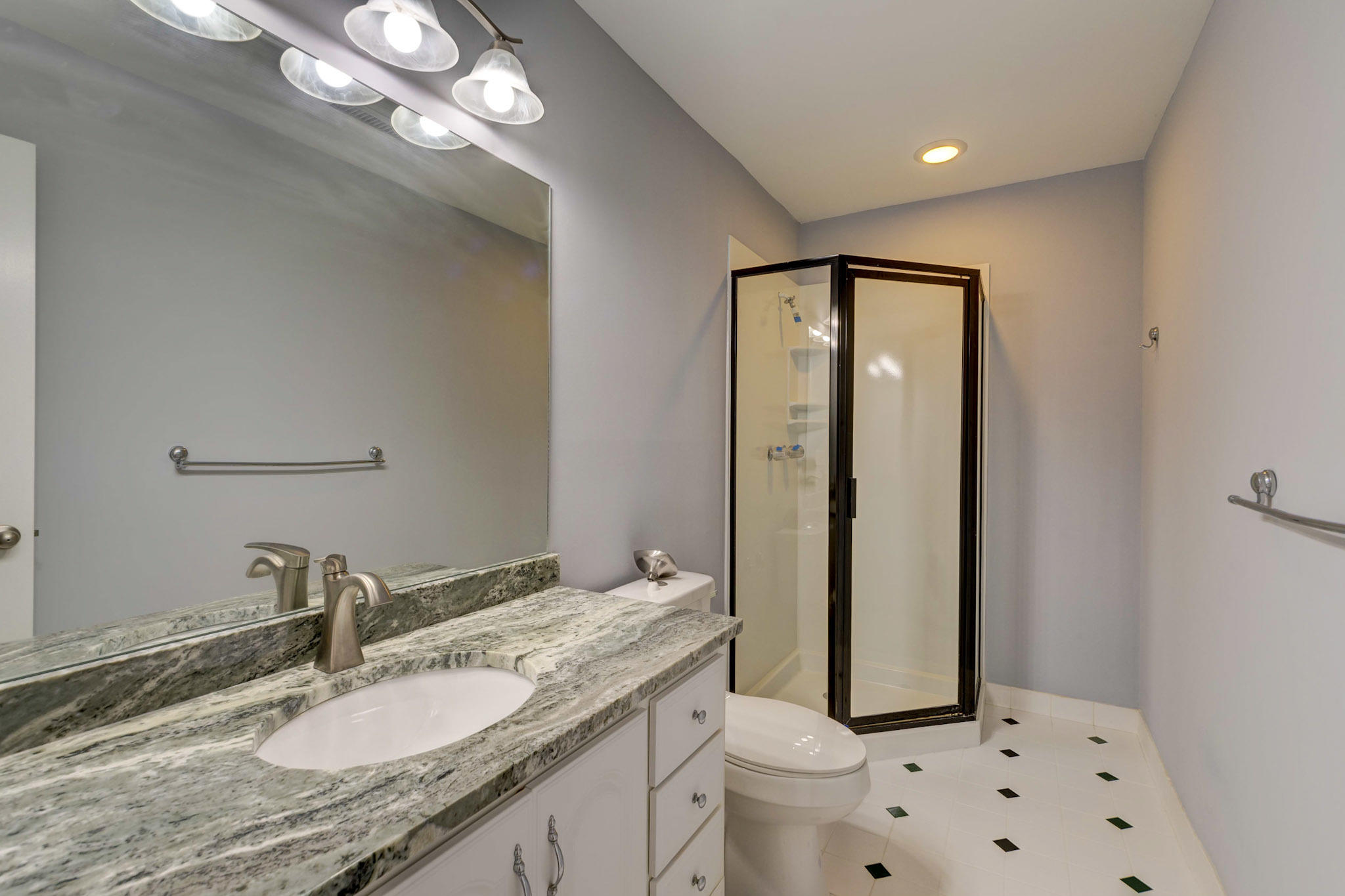 5886 Ryans Bluff Road North Charleston, SC 29418 - Photo 28 of 41 Hall Bath
