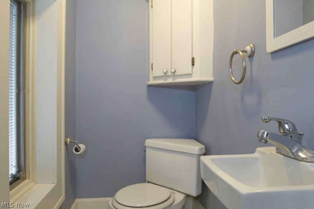 2517 Norfolk Road Cleveland, OH 44106 - Photo 9 of 16 Gallery Image 9