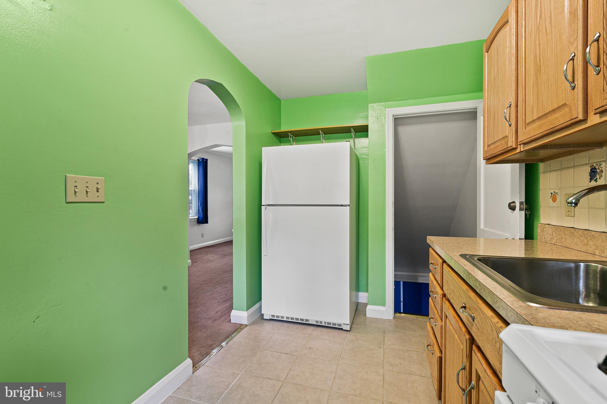 5600 Braxfield Road Halethorpe, MD 21227 - Photo 14 of 32 Kitchen