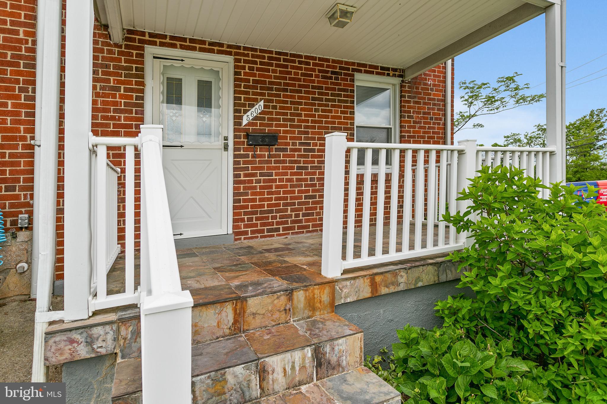 5600 Braxfield Road Halethorpe, MD 21227 - Photo 3 of 32 Porch Front