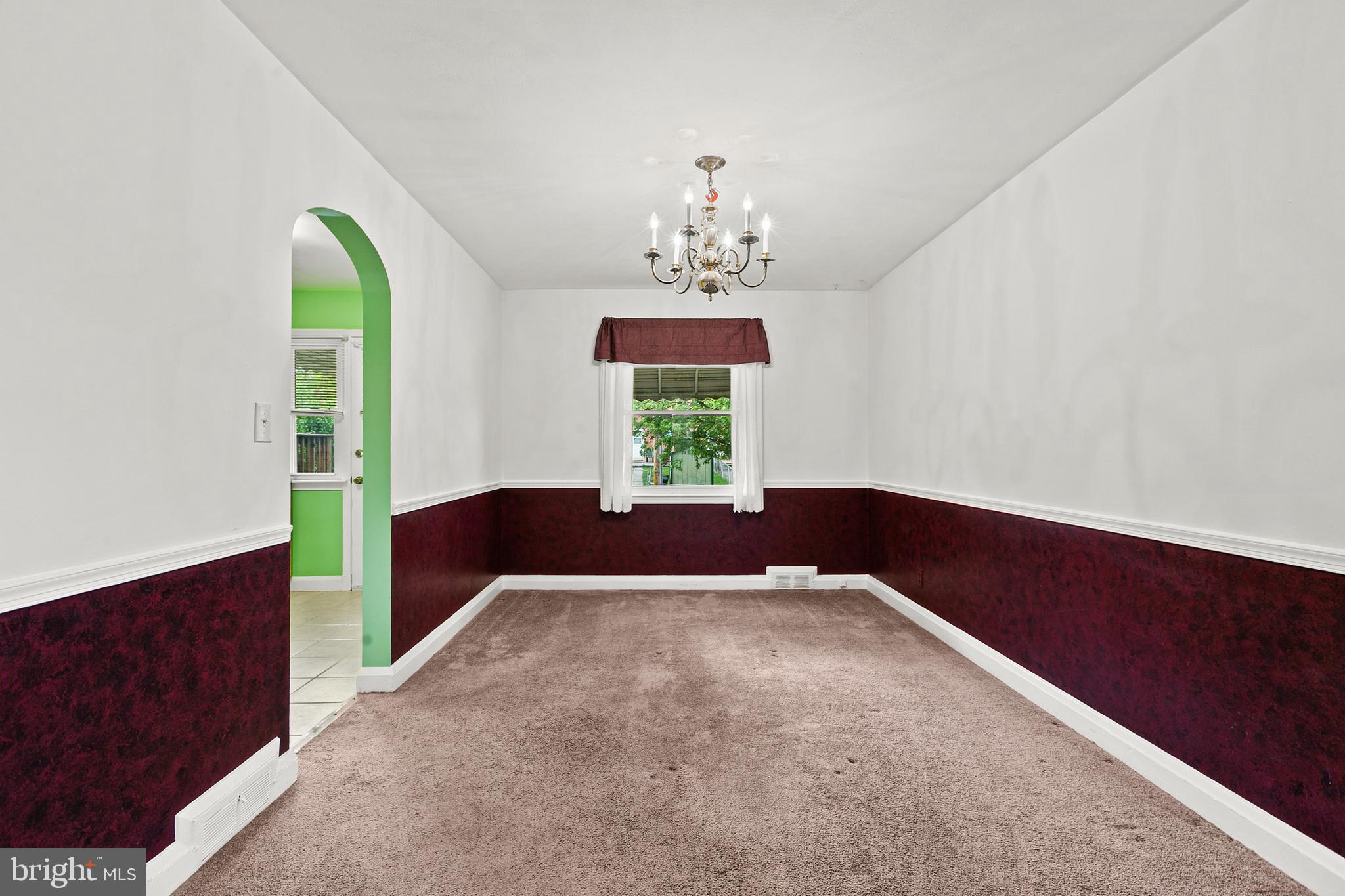 5600 Braxfield Road Halethorpe, MD 21227 - Photo 9 of 32 Dining Room