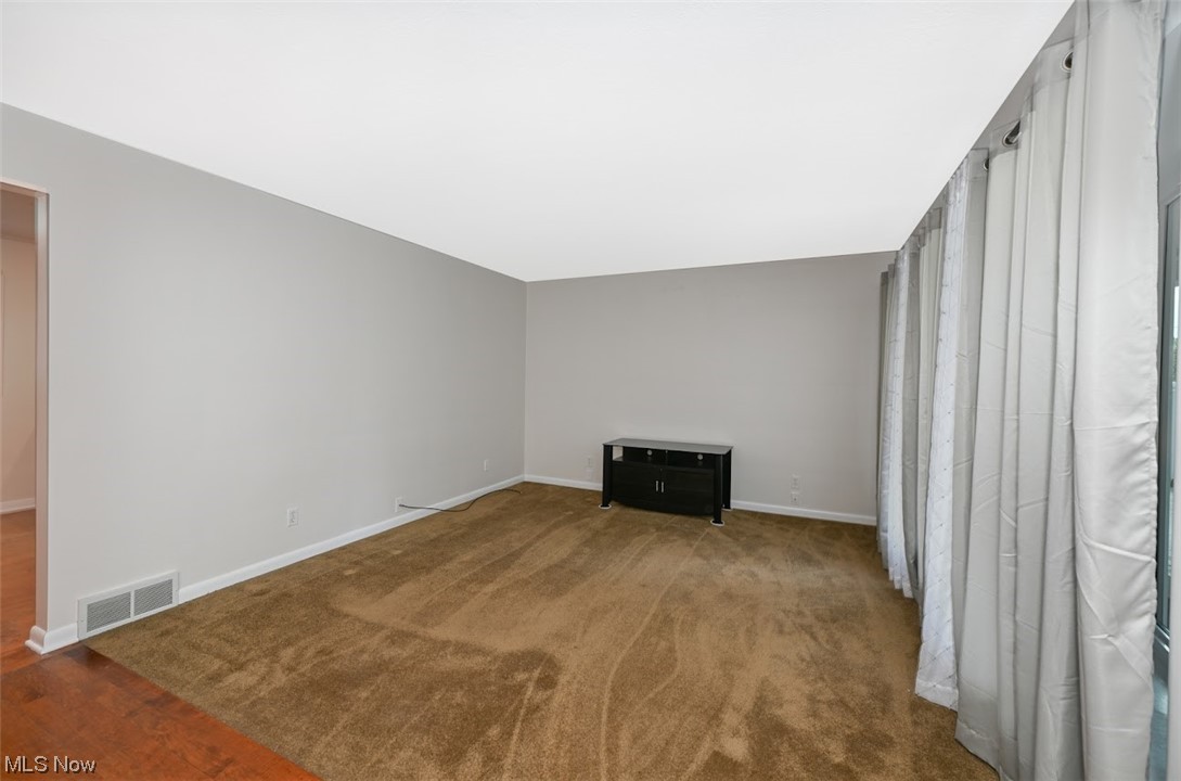 1915 Bridger Road Akron, OH 44312 - Photo 6 of 34