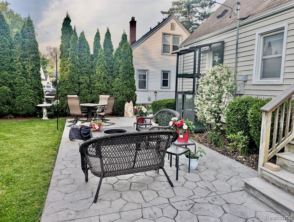 2706 Cumberland Road Berkley, MI 48072 - Photo 45 of 50 Gallery Image 45