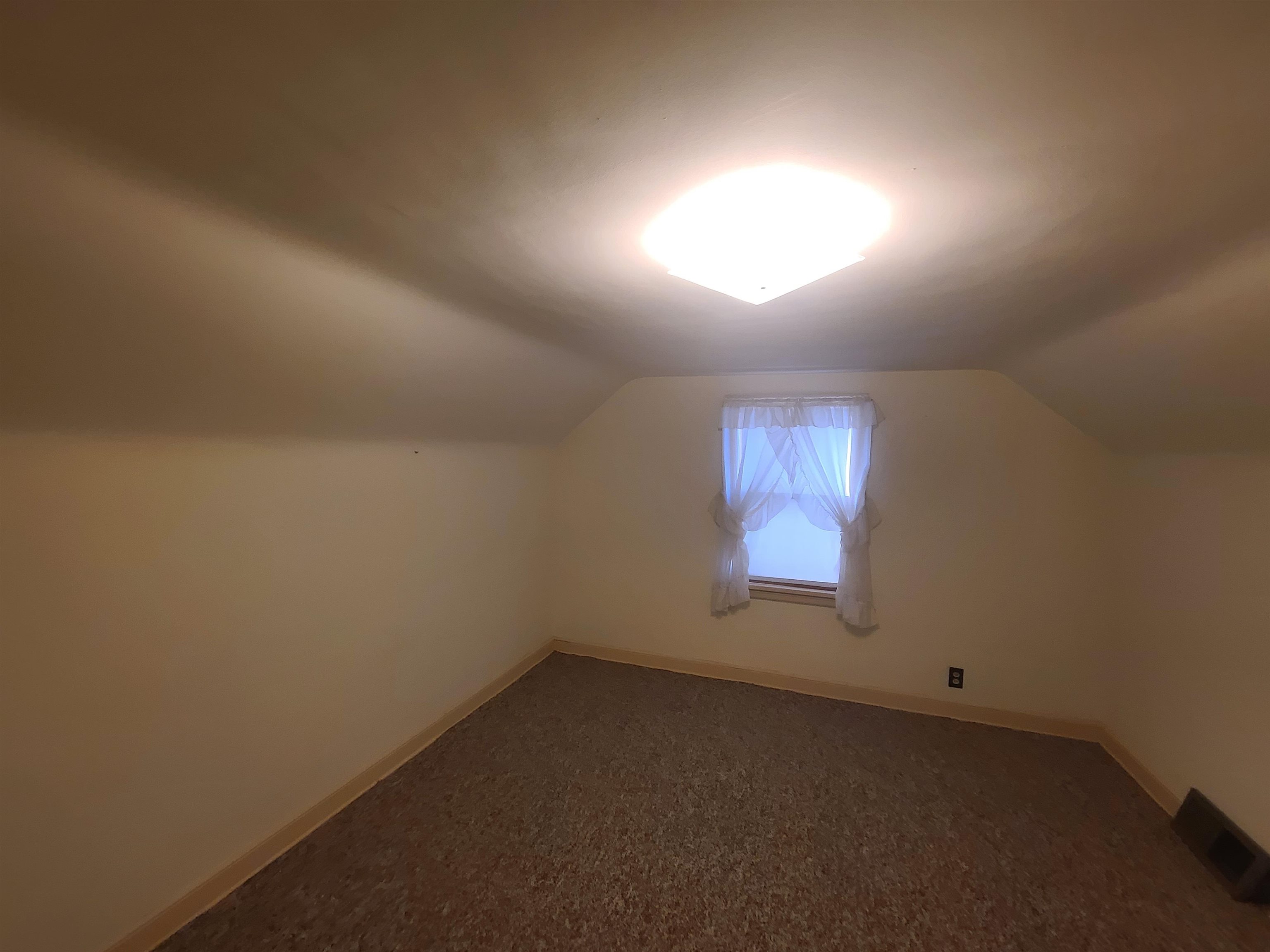 448 Walker Street Stevens Point, WI 54481 - Photo 18 of 31