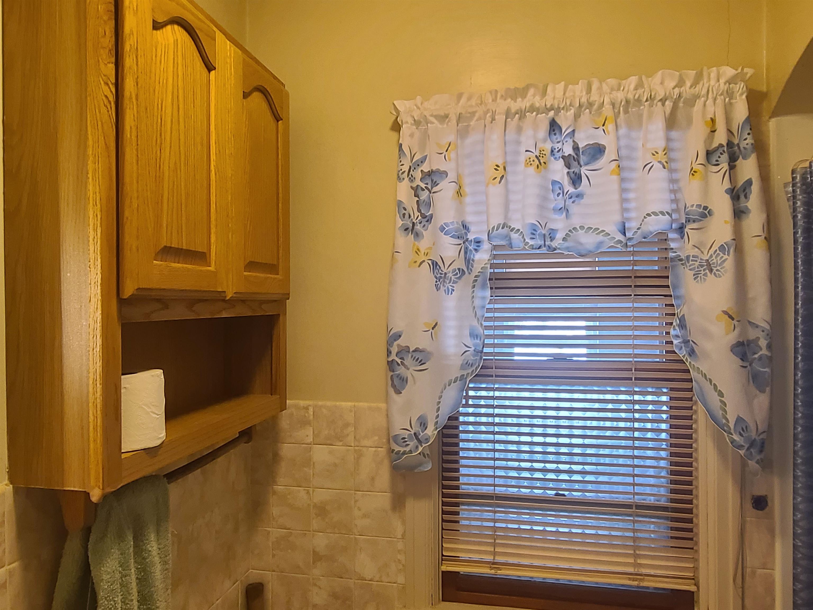 448 Walker Street Stevens Point, WI 54481 - Photo 7 of 31
