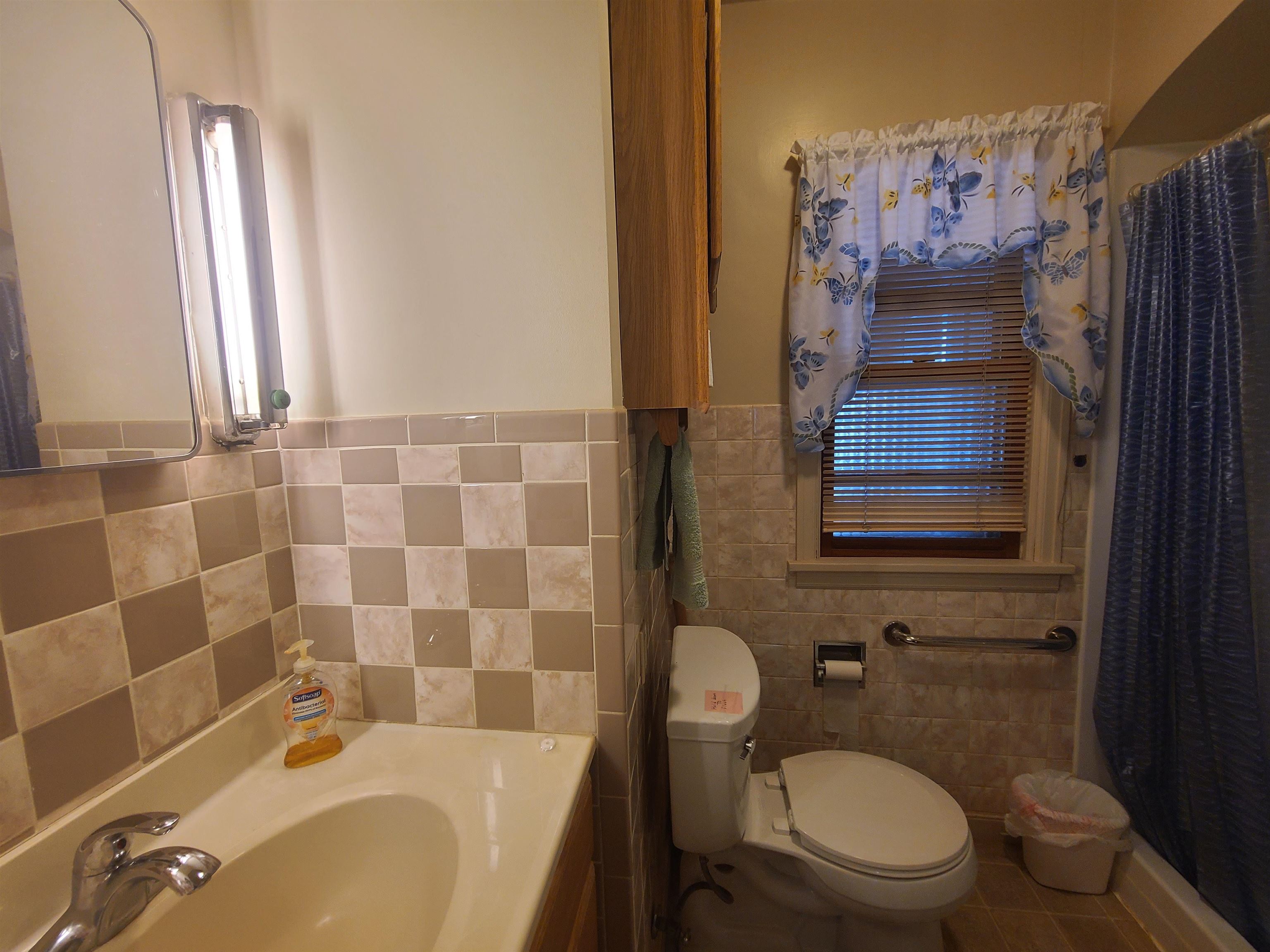 448 Walker Street Stevens Point, WI 54481 - Photo 9 of 31
