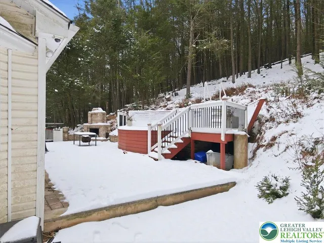 $410,900 | 172 Evergreen Hollow Road, Effort, PA 18330