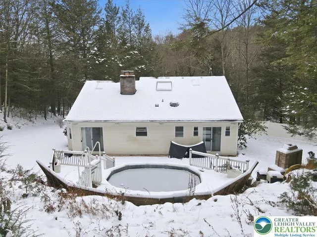$410,900 | 172 Evergreen Hollow Road, Effort, PA 18330