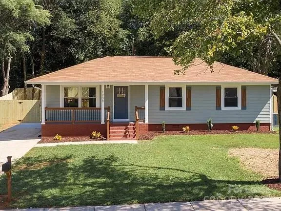 $2,500 | 1208 Fontana Avenue, Charlotte, NC 28206