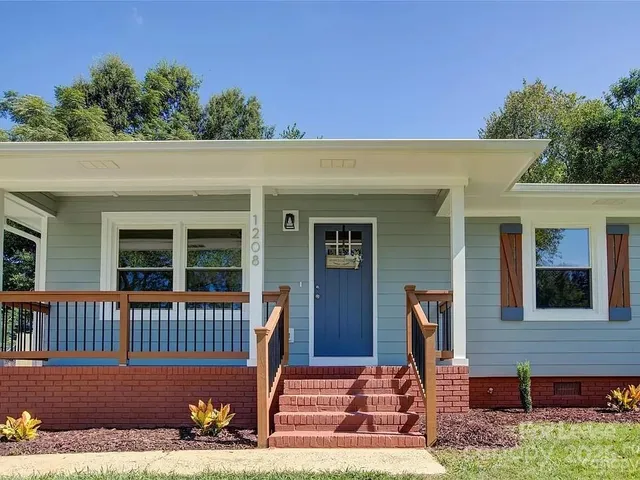 $2,500 | 1208 Fontana Avenue, Charlotte, NC 28206