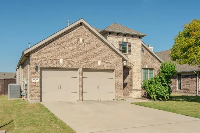 $475,000 | 4005 Hawthorne Drive, Sachse, TX 75048