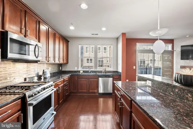 $669,000 | 7676 Maple Lawn Boulevard, Unit 2, Fulton, MD 20759