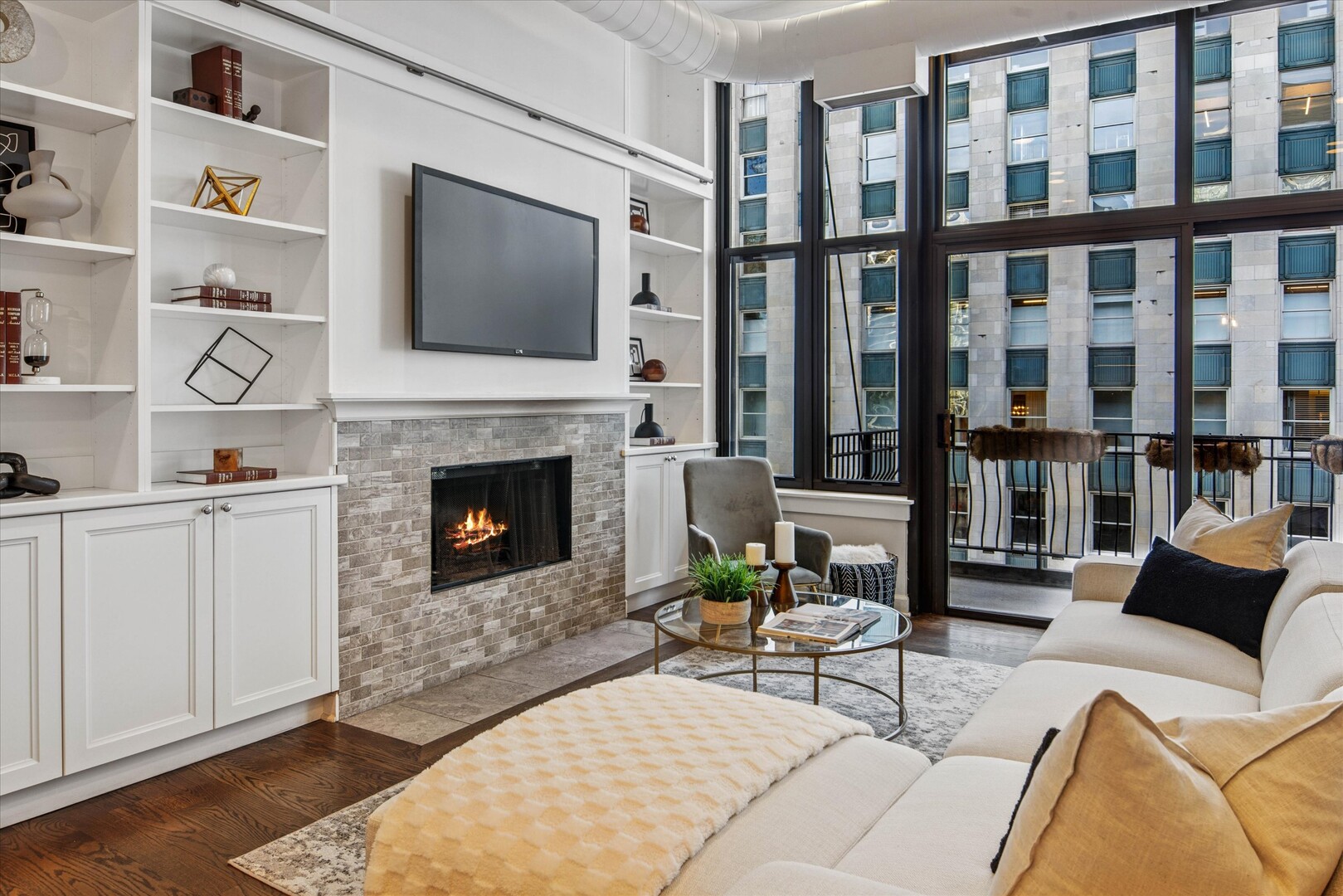 333 West Hubbard Street, Unit 808 Chicago, IL 60654 - Photo 5 of 16