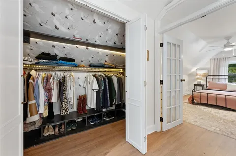 a view of a walk in closet