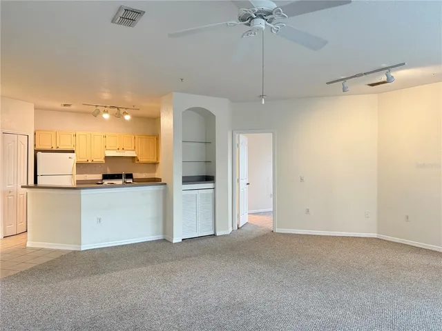 $1,450 | 1100 Lake Shadow Circle, Unit 2207, Maitland, FL 32751