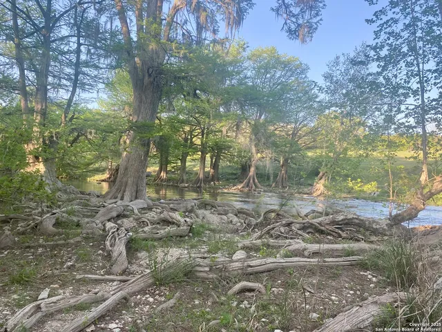 $240,000 | 1160 Whispering Water, Spring Branch, TX 78070