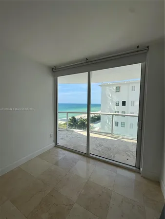 $3,750 | 6365 Collins Avenue, Unit 904, Miami Beach, FL 33141