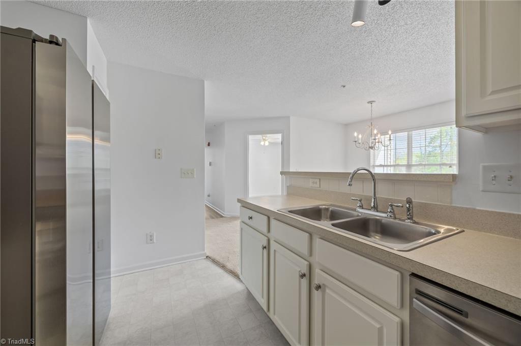 125 James Road, Unit 1B High Point, NC 27265 - Photo 12 of 33