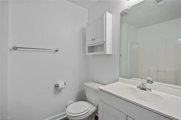 $169,900 | 125 James Road, Unit 1B, High Point, NC 27265