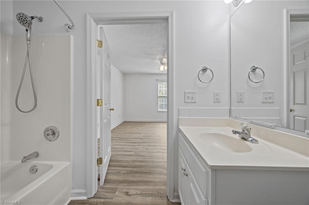 125 James Road, Unit 1B High Point, NC 27265 - Photo 19 of 33