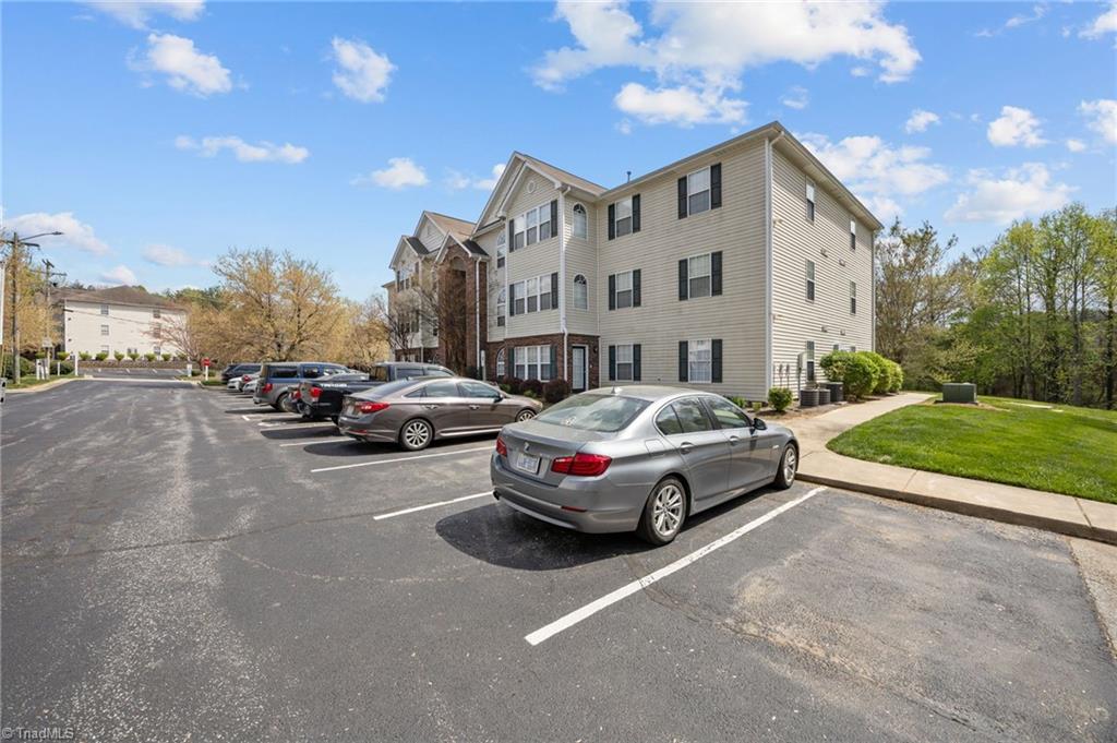 125 James Road, Unit 1B High Point, NC 27265 - Photo 23 of 33