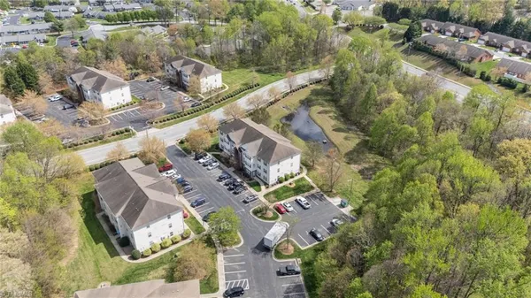 $169,900 | 125 James Road, Unit 1B, High Point, NC 27265