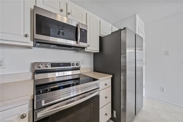 $169,900 | 125 James Road, Unit 1B, High Point, NC 27265