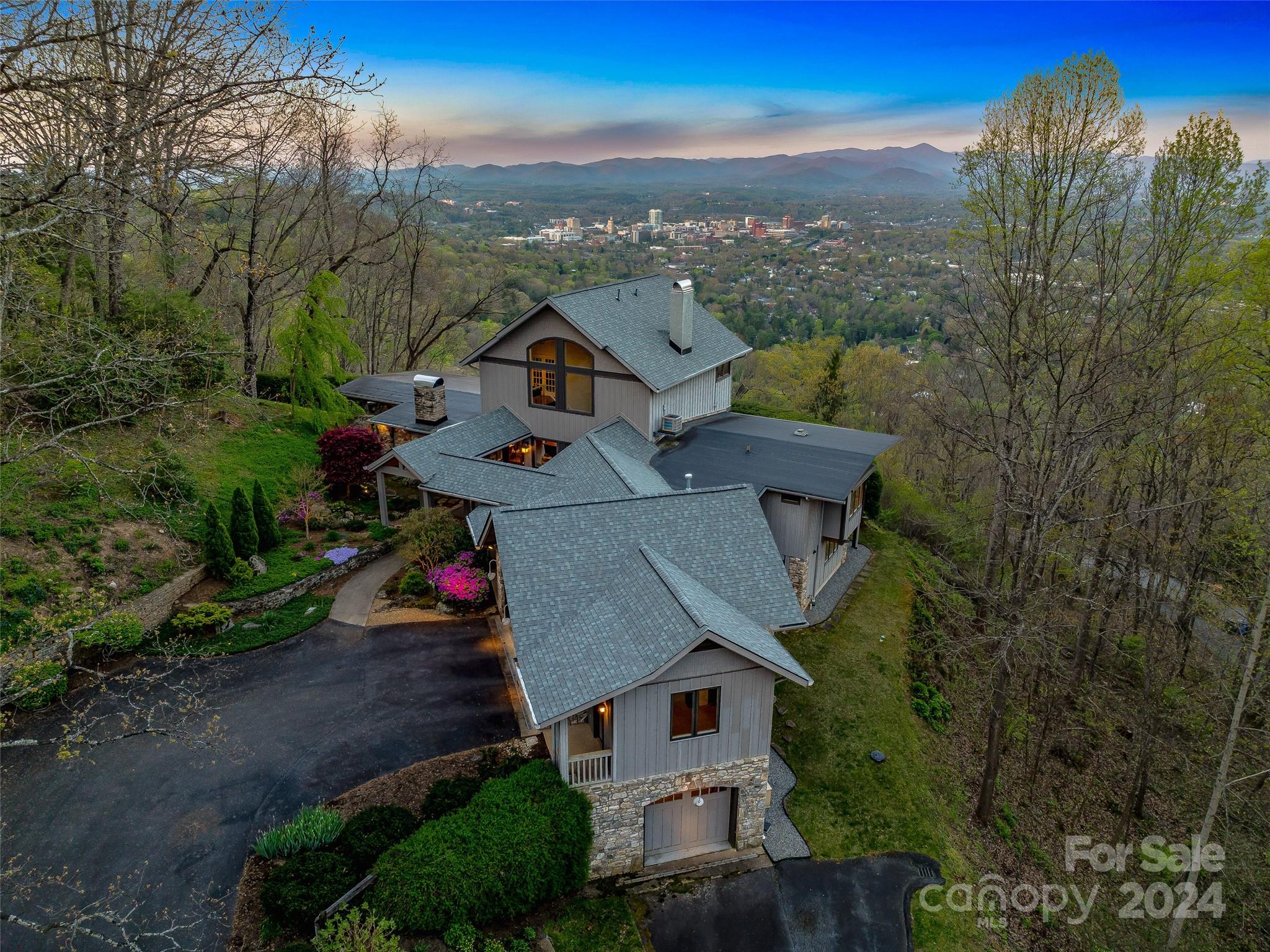 175 Bent Tree Road Asheville, NC 28804 - Photo 7 of 48 Gallery Image 7
