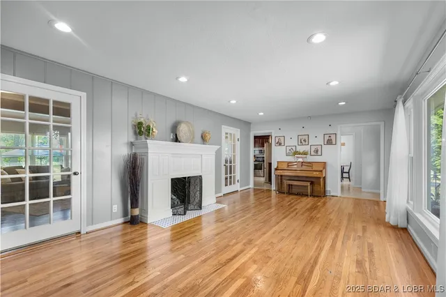 $440,000 | 12 Golf Course Road, Eldon, MO 65026