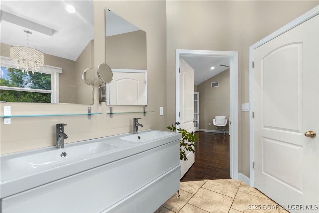 12 Golf Course Road Eldon, MO 65026 - Photo 31 of 71