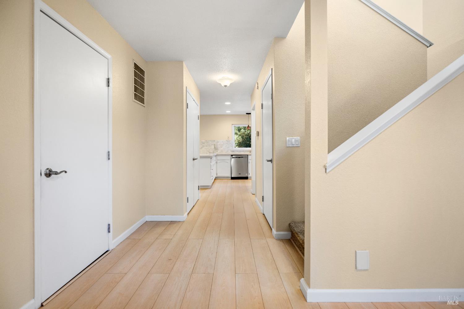 985 Hacienda Circle Rohnert Park, CA 94928 - Photo 13 of 26