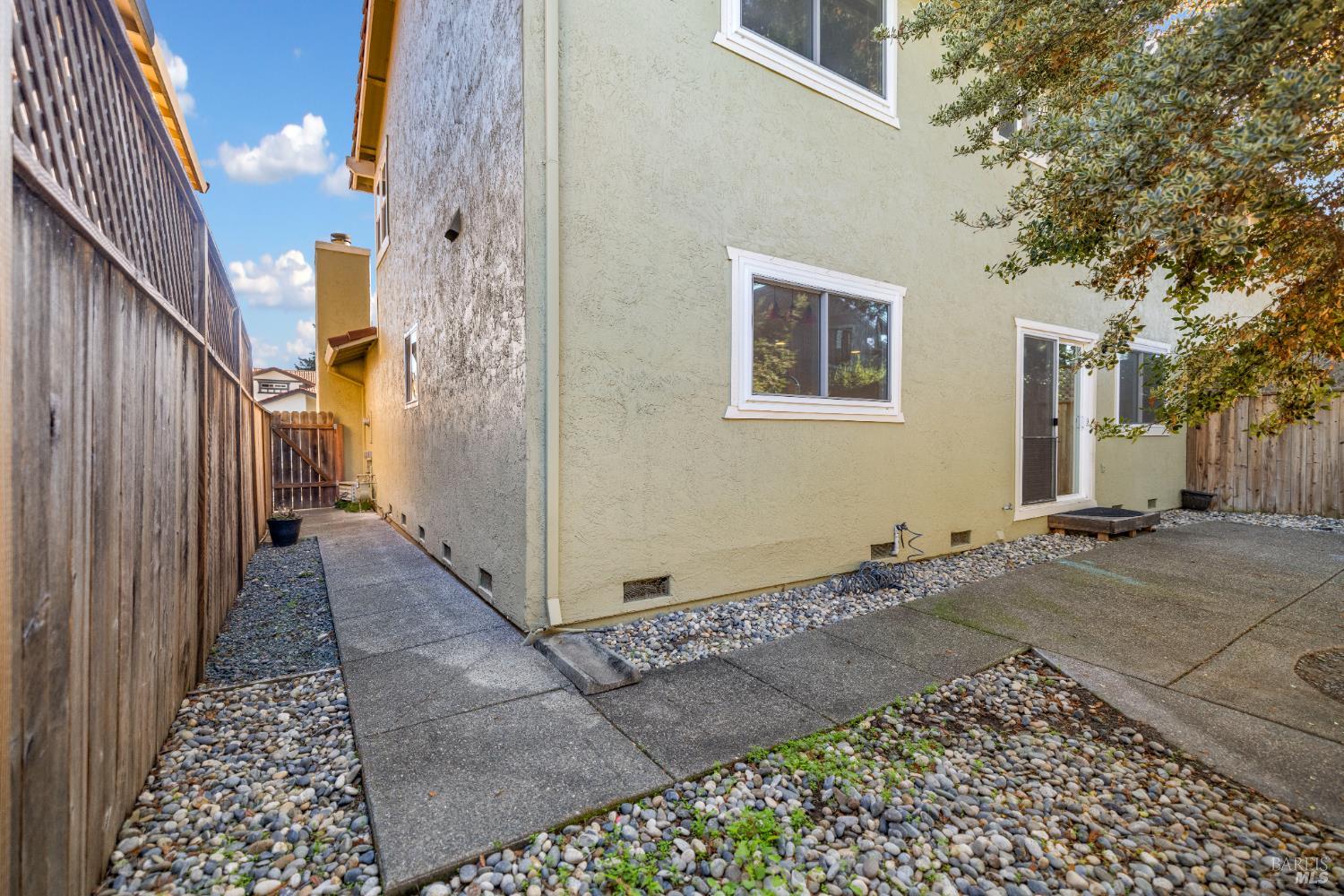 985 Hacienda Circle Rohnert Park, CA 94928 - Photo 36 of 36 a view of a house with a street