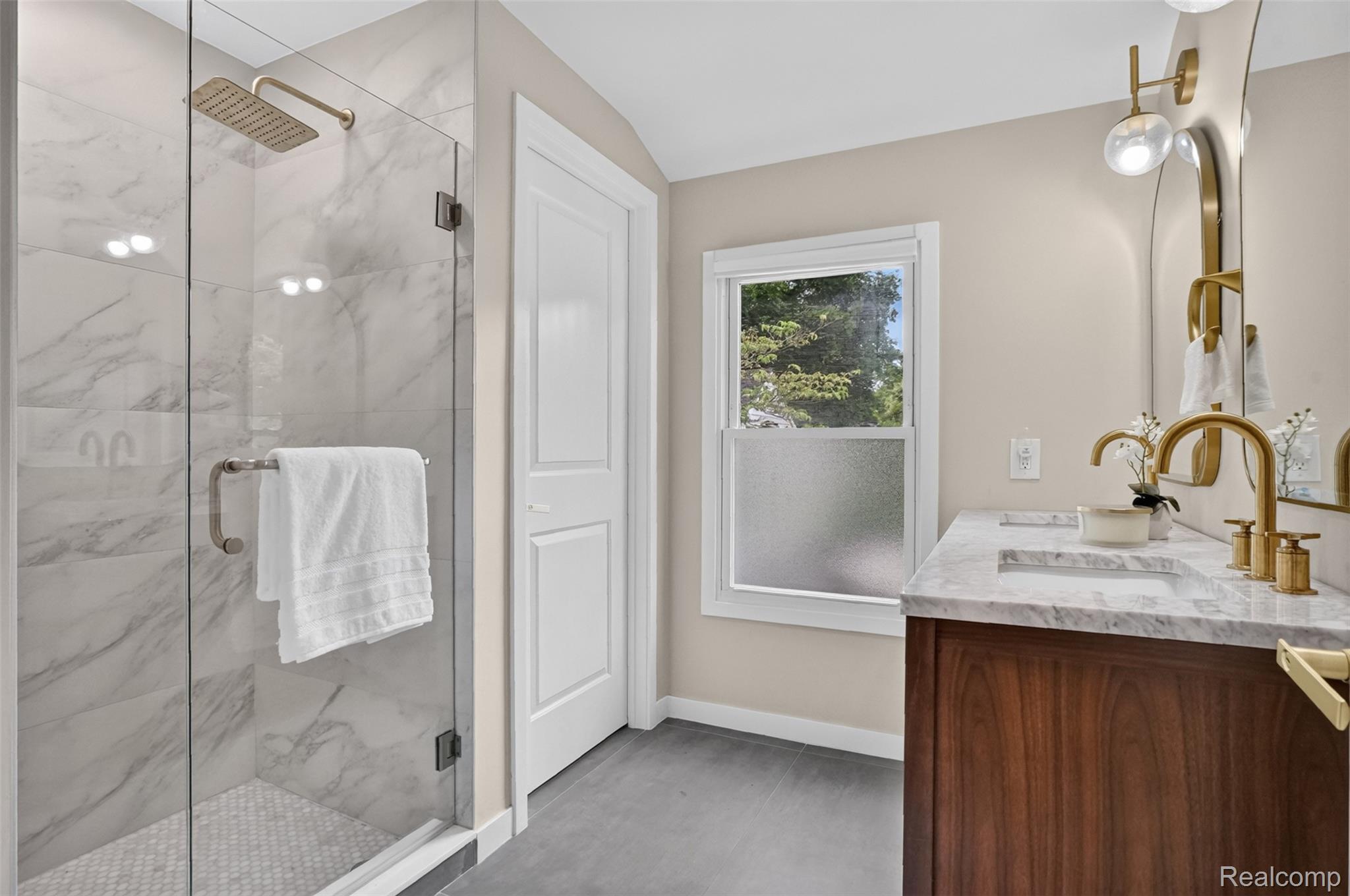 3885 Quarton Road Bloomfield Hills, MI 48302 - Photo 43 of 49 DSC04544.jpg