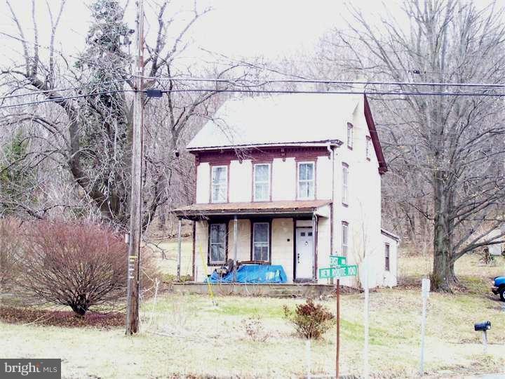 35 Ehst Road Bechtelsville, PA 19505 - Photo 1 of 14 Exterior Front