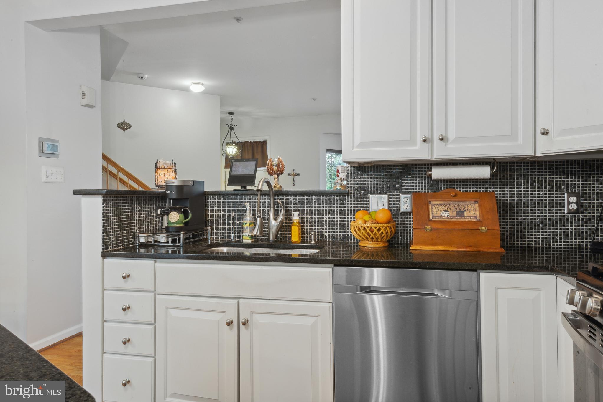 5533 Westcott Circle Frederick, MD 21703 - Photo 16 of 51 Kitchen