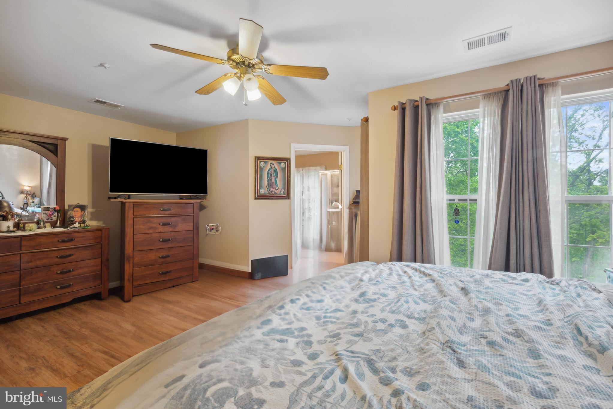 5533 Westcott Circle Frederick, MD 21703 - Photo 29 of 51 Master bedroom