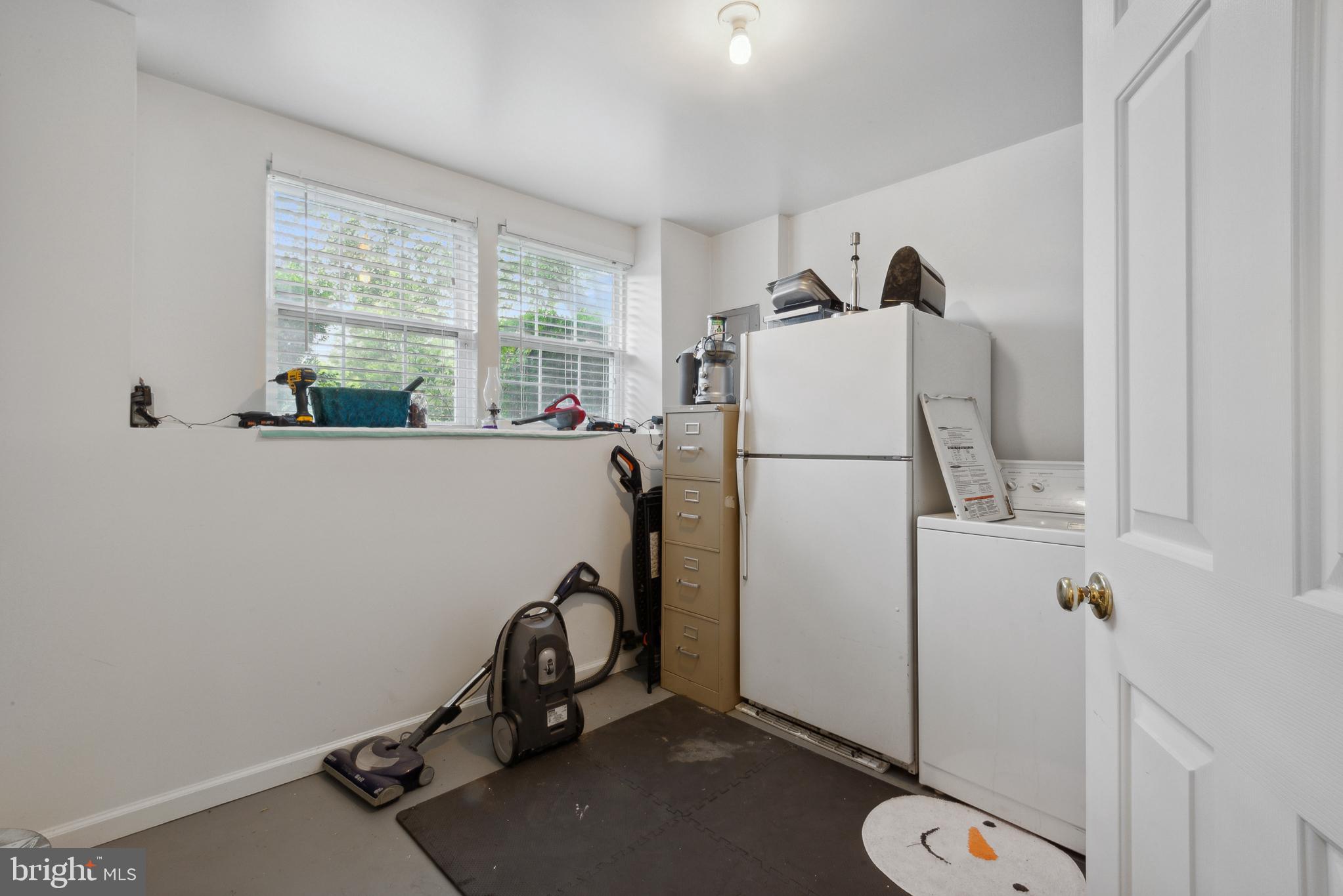 5533 Westcott Circle Frederick, MD 21703 - Photo 42 of 51 4th bedroom converted to laundry room